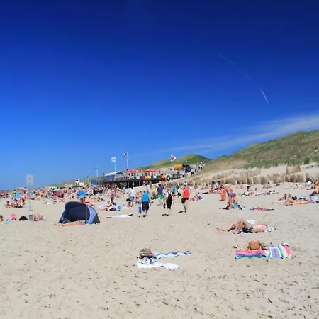 Lejlighed In Near North Holland Coast, Cleaning Included *