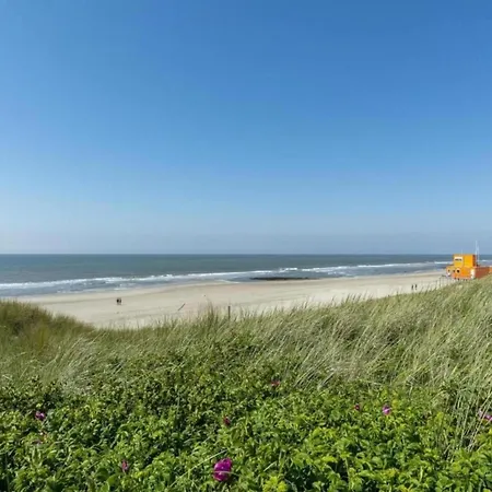 In Near North Holland Coast, Cleaning Included *